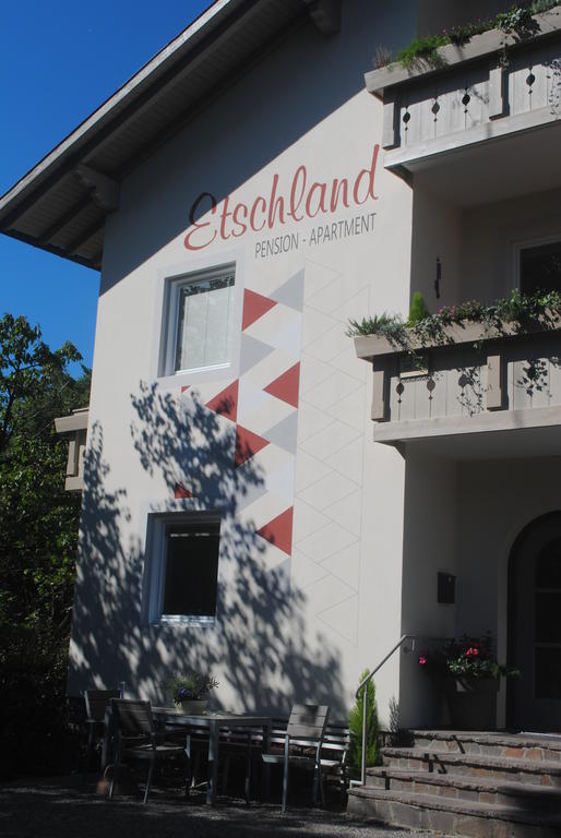 Pension Etschland Tirolo Exterior foto